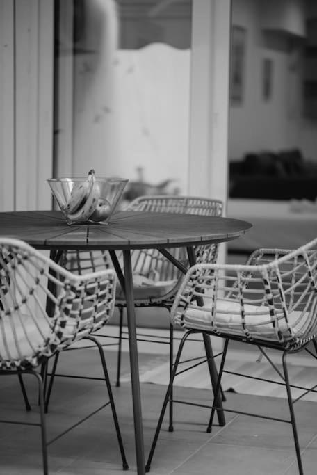 Apartment Luxury With Garden Next To Acropolis